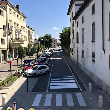 In Piazza Apartment