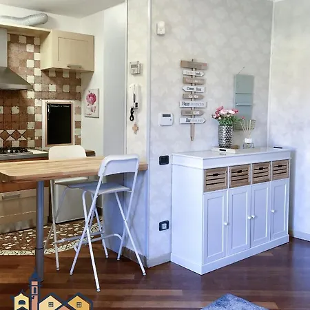 In Piazza Apartment *